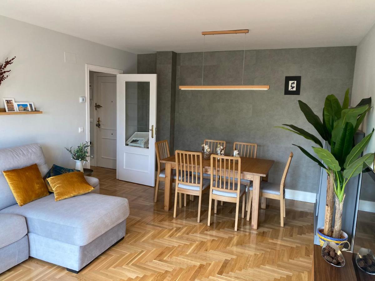 Apartamento Ideal A La Entrada De Salamanca !!! Santa Marta de Tormes Exterior photo