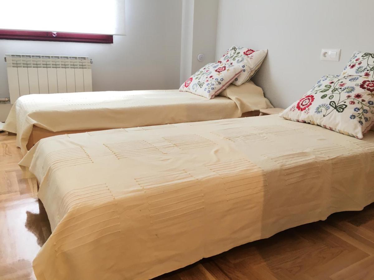 Apartamento Ideal A La Entrada De Salamanca !!! Santa Marta de Tormes Exterior photo